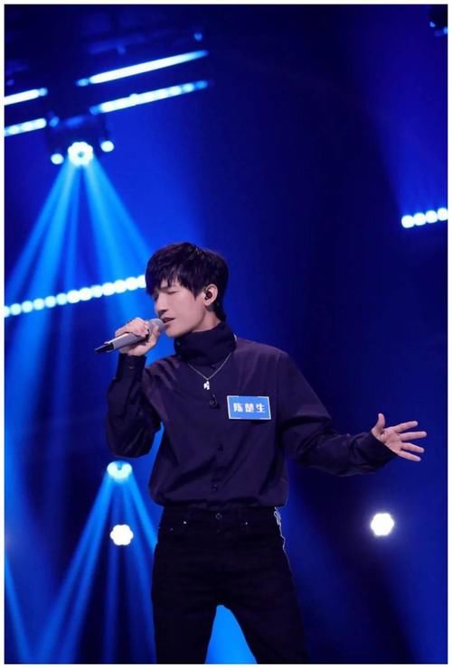 誰(shuí)是寶藏歌手|對(duì)話“寶藏歌手”陳楚生：我的音樂(lè)里有更多想象空間