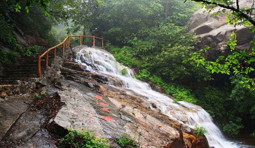 景区|河北有处偏僻的4A级旅游景区，背靠五台山风景秀美，却少有人知