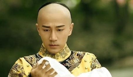 牌位|12岁少女嫁给42岁皇帝，连续生下三个儿子，死后却连牌位都没