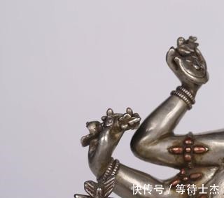 铜尊!明代,银嵌铜尊胜佛母坐像