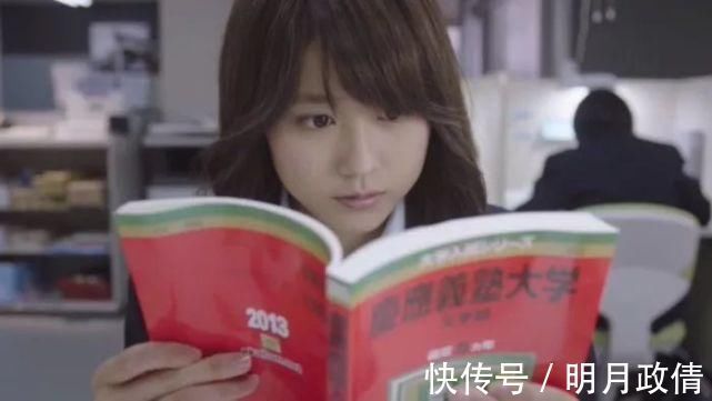 张曼玉 你适合剪刘海吗?还是更加适合中分、偏分发型?