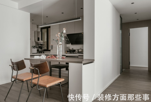 阳台上|97平北欧风设计,书房榻榻米合二为一太实用了