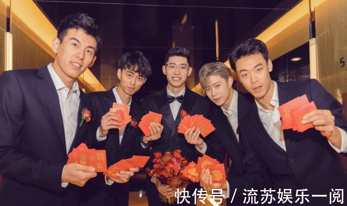 王牌|中国男排王牌晒结婚照!妻子:不感谢一下你温柔善良美丽的老婆吗