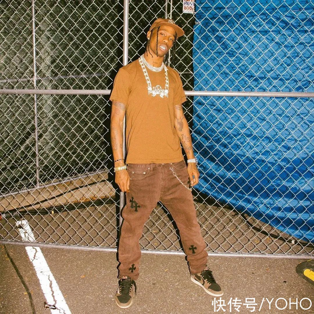  谷川|据说这是2021潮流界流行色，TravisScott、长谷川昭雄都在推这个「蟑螂棕」