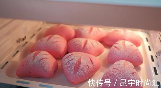 保鲜膜|家庭软式欧包！火龙果味的！上班族快看过来