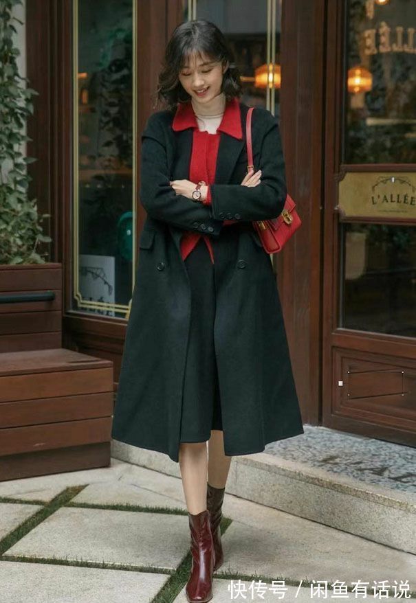 毛衣 过年见不同人穿什么?这5套超应景的红色穿搭,显贵时髦太惊艳了