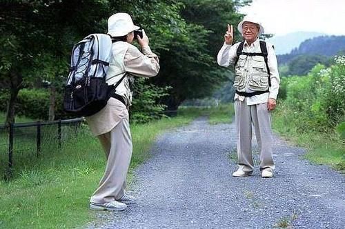 常回家看看|人到晚年,子女和金钱哪个养老更靠谱?听听这位老人现身说话