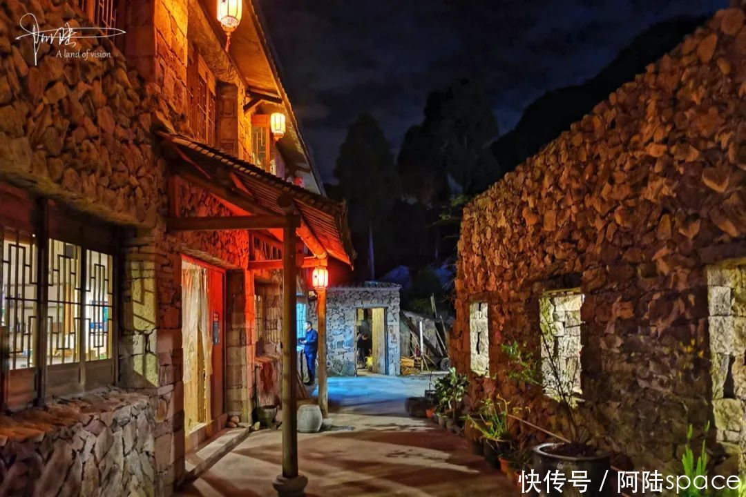 热闹|这座处于深山中的民宿，不只宁静安详，也有其热闹的一面