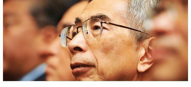 联想|倪光南院士3年前的呐喊:联想为何不如这家公司?一手的好牌却打得烂