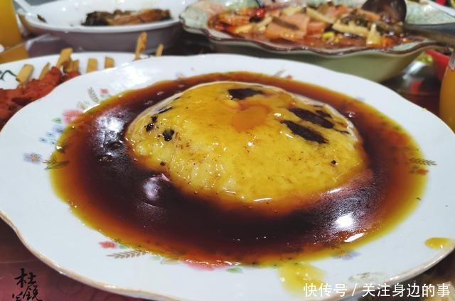 晒500一桌的农村宴席,网友这太实惠了,在城里至少1千!