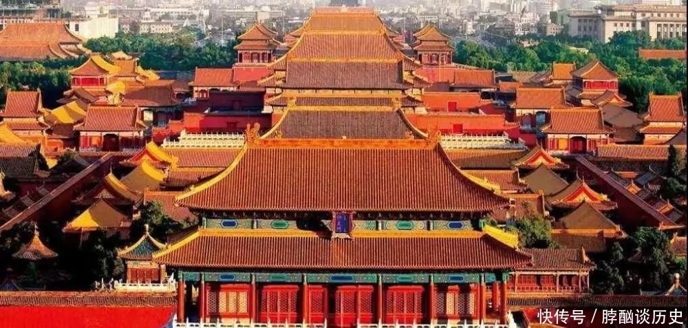 故宫的房间总数为何是“九千九百九十九间半”?