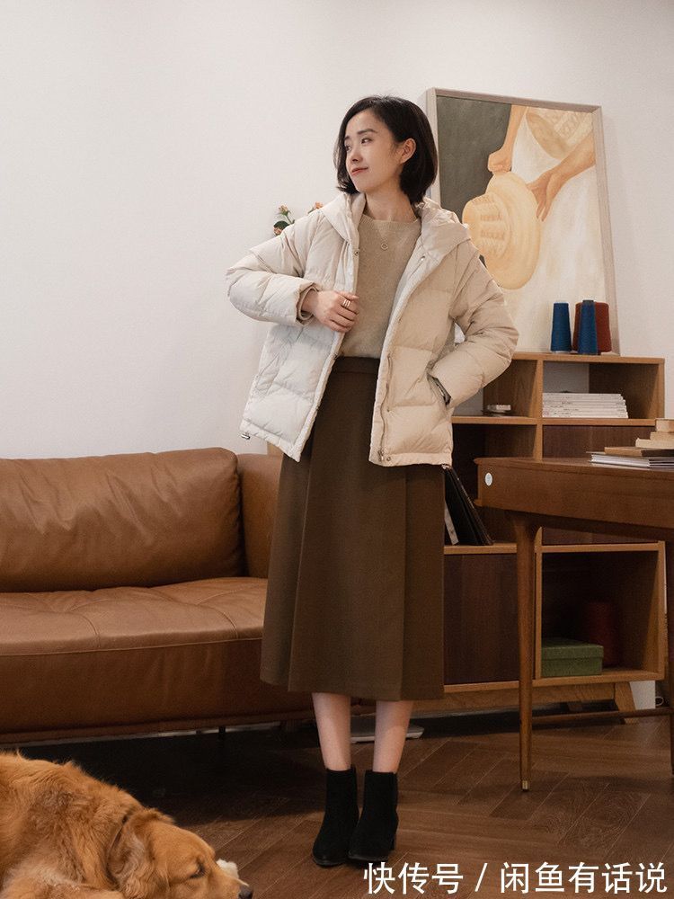 半身裙|中年女人穿羽绒服,该配“裤子”还是“裙子”?看博主示范就知道