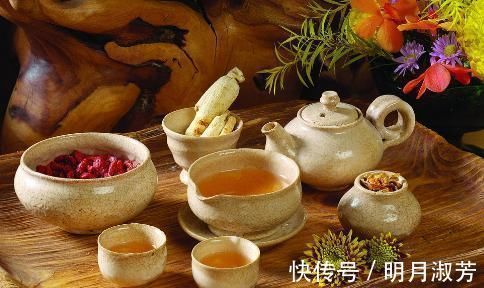 茶叶|都说喝茶有益养生,但是为什么可以促进人体的保健呢?你要知道