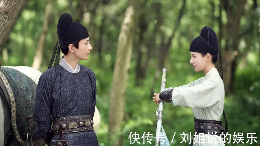 太阴柔|《与君歌》开播两天热度第1，成毅被吐槽没有帝王气势，太阴柔？