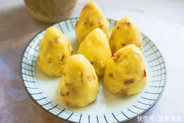 好吃到舔盘的#福气年夜菜#窝头，吃一次就上瘾