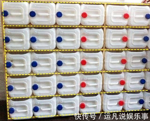 攒了40个塑料桶列成一摞，一格一格当储物柜用，没想到在小区火了