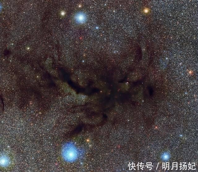 密度 这种恒星只在理论上有，要等它形成还需要10万亿年，宇宙都等不起