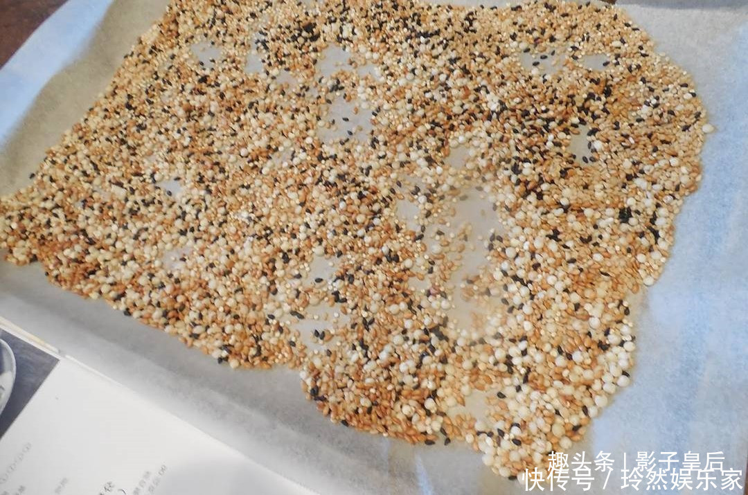 比馒头简单,比包子好吃,我家隔三差五做一次,一出锅就抢光!