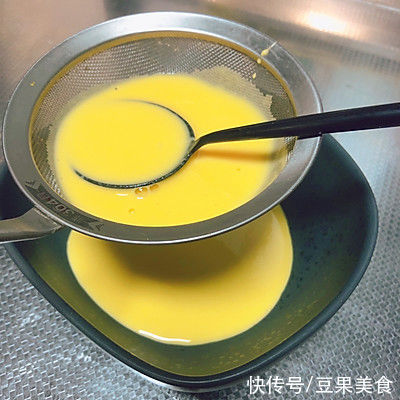 酸奶爆浆蛋糕|口感轻盈最适合神仙小姐姐的酸奶爆浆蛋糕