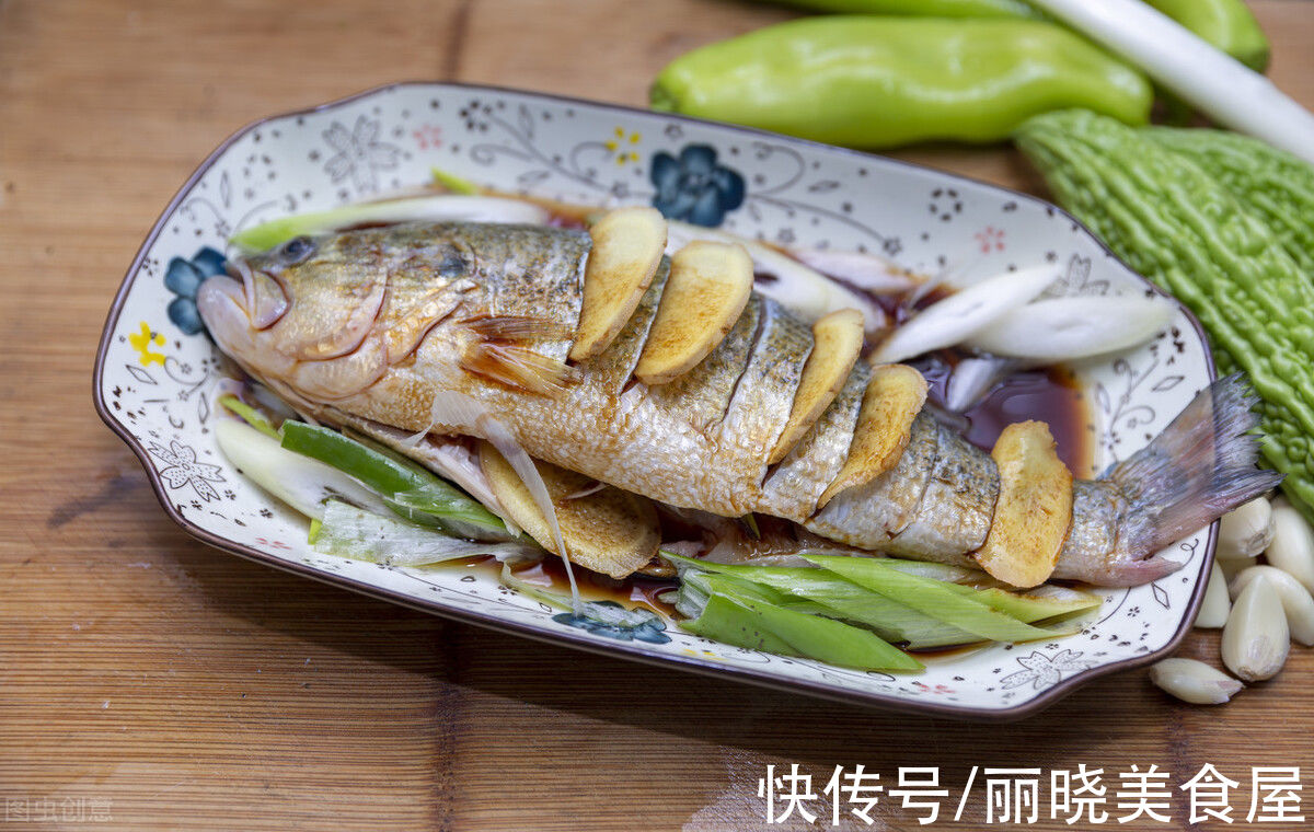 小米辣|4道凉菜,10道热菜,2碗汤,一桌丰盛的中秋晚宴,简单好吃没难度