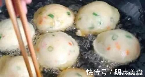 葱花|教你一个葱花小油饼的做法，不煎不蒸，天天吃不腻，特好吃