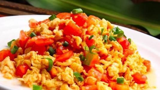 西红柿好吃却不能乱吃,吃西红柿有一大禁忌,还很多人不明白