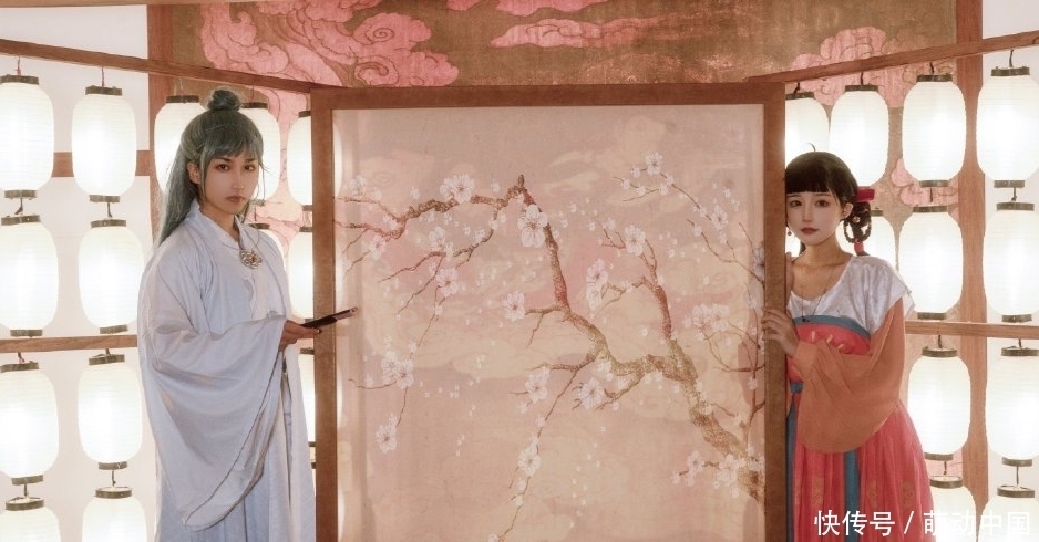 阿巳與小鈴鐺|阿巳與小鈴鐺cos,阿巳又萌又帥,看到小鈴鐺心動了