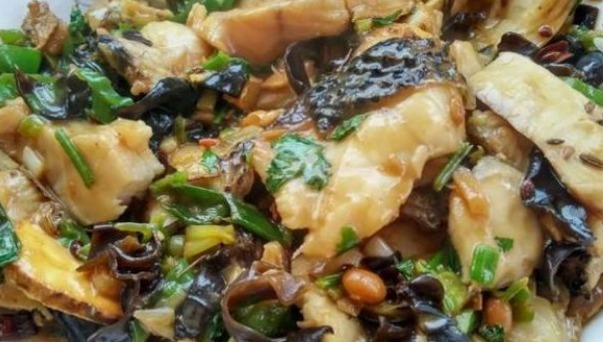 黑鱼|多给孩子吃的营养菜,孩子吃完身强体壮,还能增长智力,营养美味