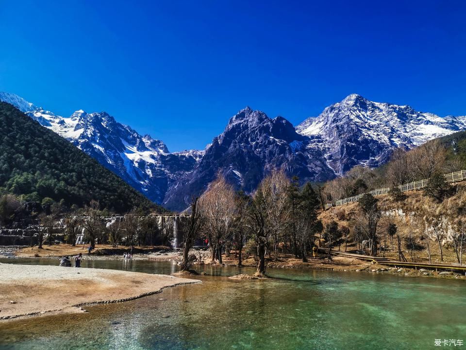 和高尔夫嘉旅一起去邂逅玉龙雪山