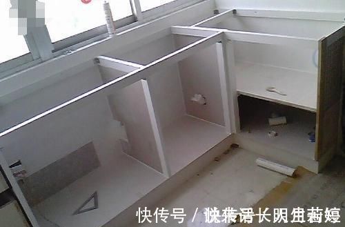 铝合金|定制橱柜万万要让工人装此物,用几十年都没问题,入住就知多实用