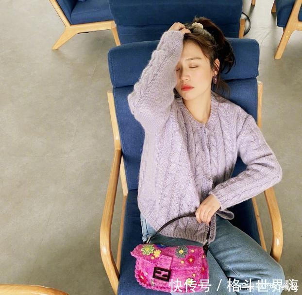 今年流行紫色单品,你穿对了吗学会4个穿搭技巧,减龄又时髦