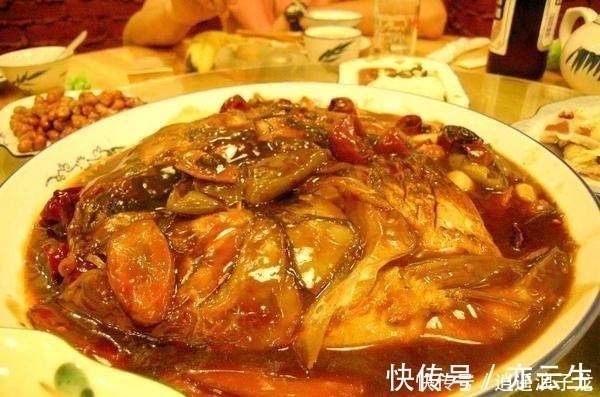 伤脾|4种食物是伤脾“大王”，别给娃吃，积食又伤脾，孩子身高难再长