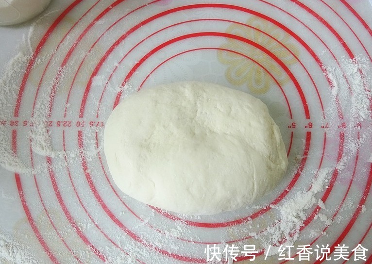 立秋后，一主食要常做，加入1杯牛奶1把豆，滋补润燥都爱吃