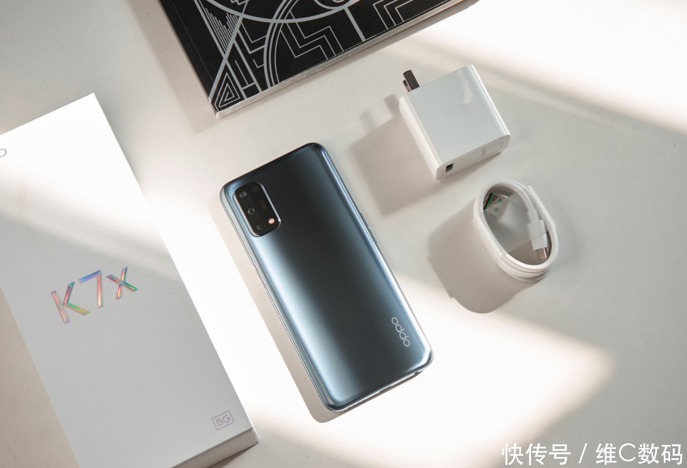 入手|超69万个5G基站!千元5G手机更香了,这几款很值得入手