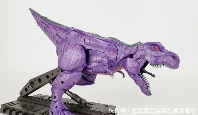 动画|超还原的霸王龙威震天玩具,但是要卖1700实在太贵了!