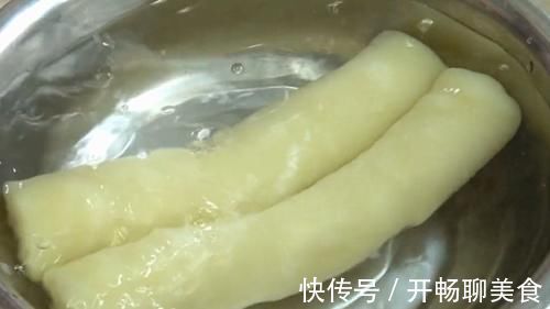 想吃薯片不要买了,用4个土豆做一锅,20秒出锅,放一个星期还脆