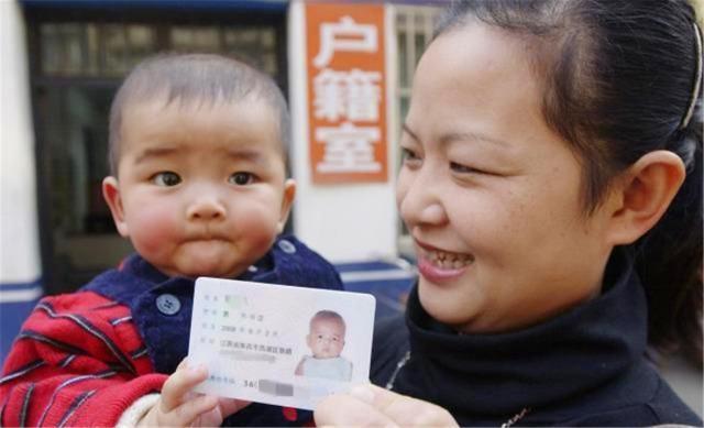 绕口|爸爸姓“危”,为给娃取名发愁,爷爷随口一取,户口民警直夸好听