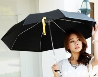 防晒袖 可以不爱擦防晒霜,但劝你别省“它们”,随身带不怕晒!