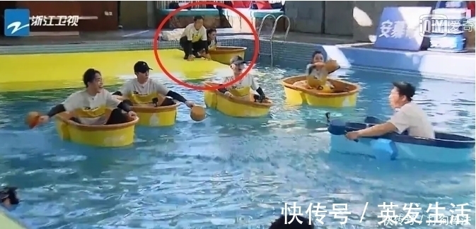 郑恺|蒋依依生理期录制跑男,你有注意郑凯的动作吗网友活该你被宠