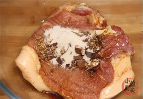 腌“腊肉”不要只放盐,教你正确做法,味道咸香可口,好吃不油腻