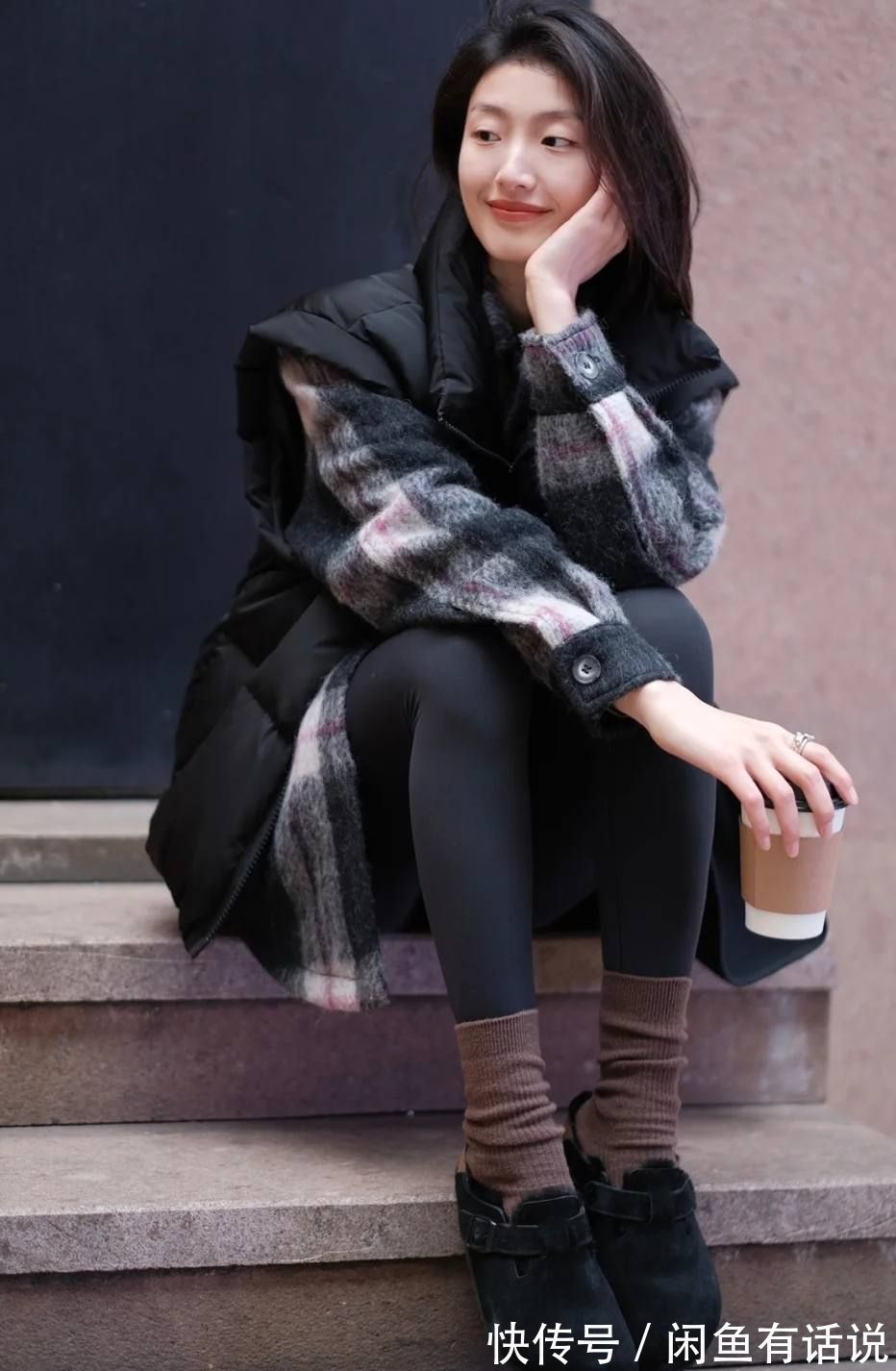 冬天|雪地靴已经失宠,今年冬天这双“勃肯鞋”火了,搭羽绒服保暖时髦
