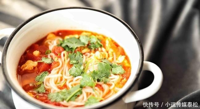 聪明|西红柿和它“天生一对”,常吃补钙又补铁,孩子头脑聪明长得快