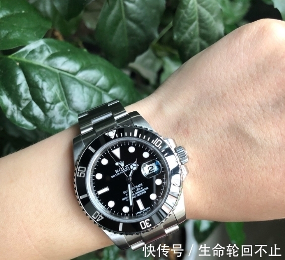 江诗丹顿|45岁男士戴什么表合适？这三款大气又有品位