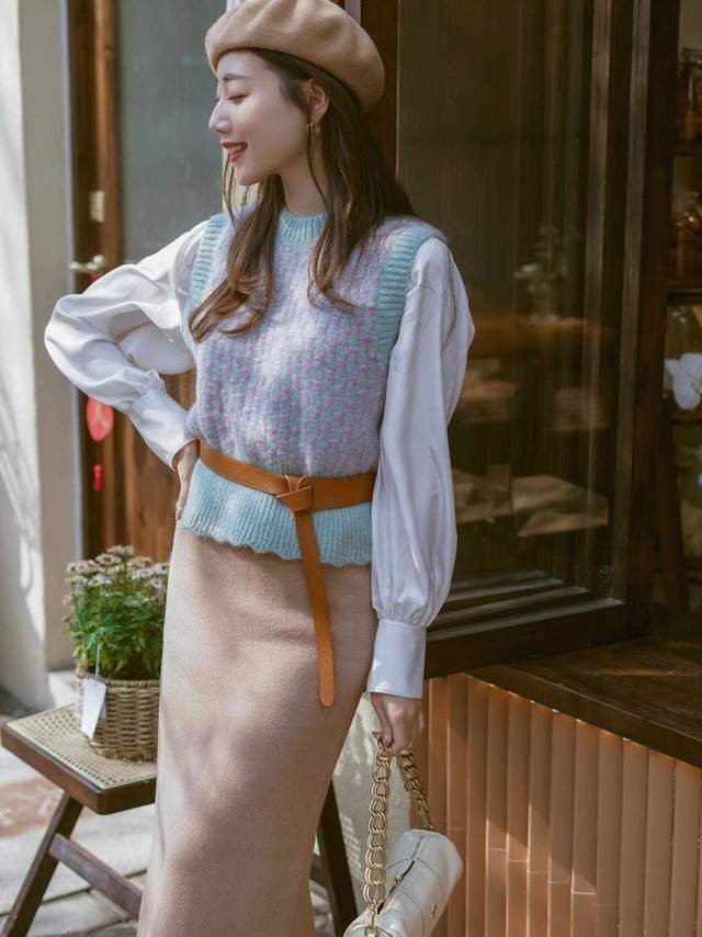 马甲|衬衫的叠穿原来这么好看,学会这3套叠穿简约又高级,谁能不爱?