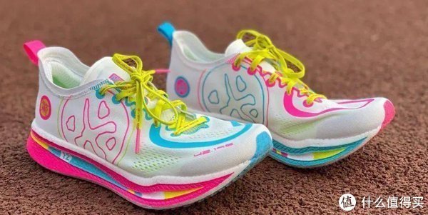 弹脚感 跑鞋别乱买!从慢跑到竞速,3大类的跑鞋,我都帮你整理好了