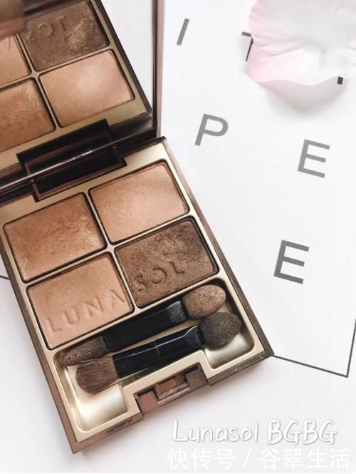 粉质|女人有实力一定要入大牌眼影,粉质高级还不伤皮肤,并不只是噱头