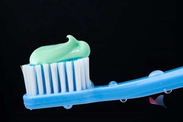 牙膏|这3种牙膏千万别买，或诱发癌症！家里有的赶紧扔掉…