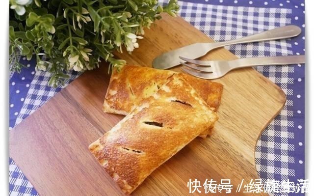 自从学会这懒人早餐，我家隔三差五就吃，每次上桌儿子5分钟吃光