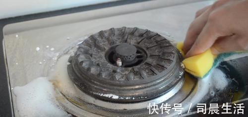 妙招|厨房灶台怎么洗干净？教你不用一滴水，轻松去除灶台油污，真管用