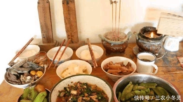 乌龟|农村老话, 一桌别摆三盘菜, 六人别做乌龟席”, 吃饭还有这讲究?